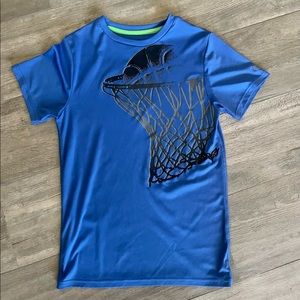 Champion youth large (12-24) basketball shirt